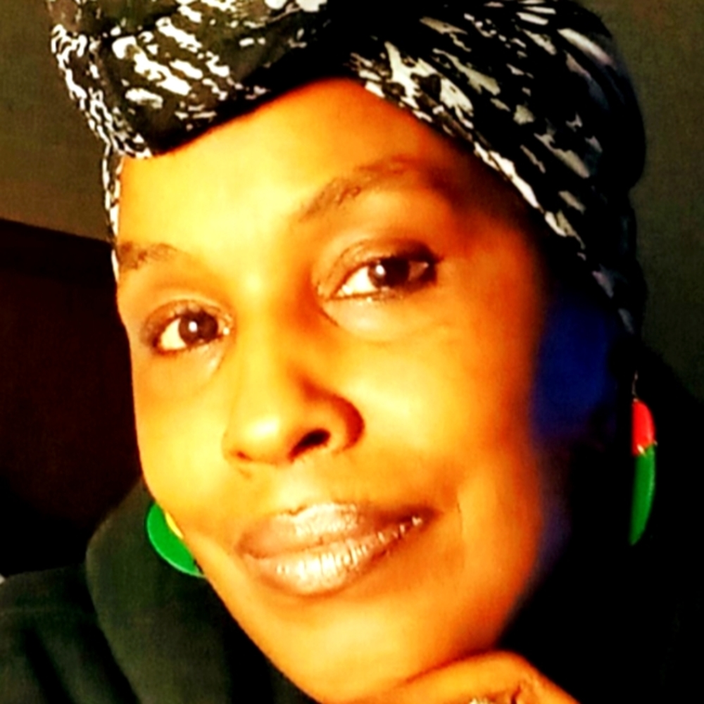Meet your Posher, Lasonya